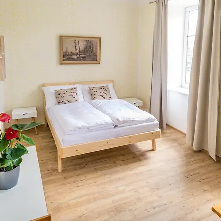 Vendégház U čmeláků