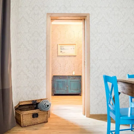 U čmeláků Vendégház 3*