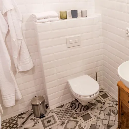 U čmeláků Vendégház